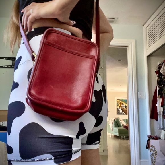 VINTAGE COACH CAMERA Bag Red Leather Shoulder Crossbody Handbag Purse H5C- 9973 - Picture 2 of 16